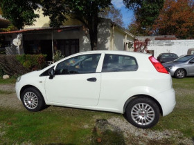 Fiat Grande Punto 1.2 8V 65CH CULT 3P  occasion  Aucamville - photo n9