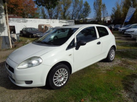 Fiat Grande Punto 1.2 8V 65CH CULT 3P  2010 - annonce de voiture en vente sur Auto Slection.com