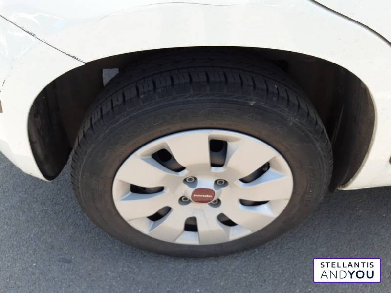 Fiat Panda 1.2 69 ch  occasion  RONCQ - photo n5