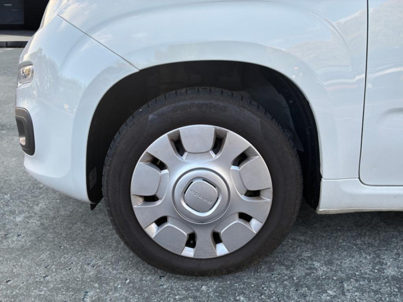 Fiat Panda 1.2i 69ch S&S Easy 2020 - photo n°14 Fiat Panda 1.2i 69ch S&S Easy  occasion à Mérignac - photo n°14