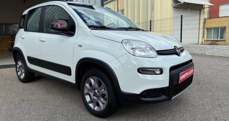Fiat Panda 4X4 0.9 8V TWINAIR 85CH ROCK 5CV/ CRITAIR 1 / 2014 - photo n°3 Fiat Panda 4X4 0.9 8V TWINAIR 85CH ROCK 5CV/ CRITAIR 1 /  occasion à Moirans - photo n°3