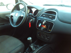 Fiat Punto 1.3 MULTIJET 16V 85CH S&S EASY 5P  occasion  Toulouse - photo n4