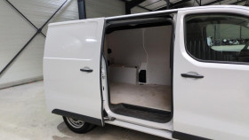 Fiat Scudo Bluehdi 145 m bvm6 + pack chantier + pack connectivite + cam  occasion � Ganges - photo n�4