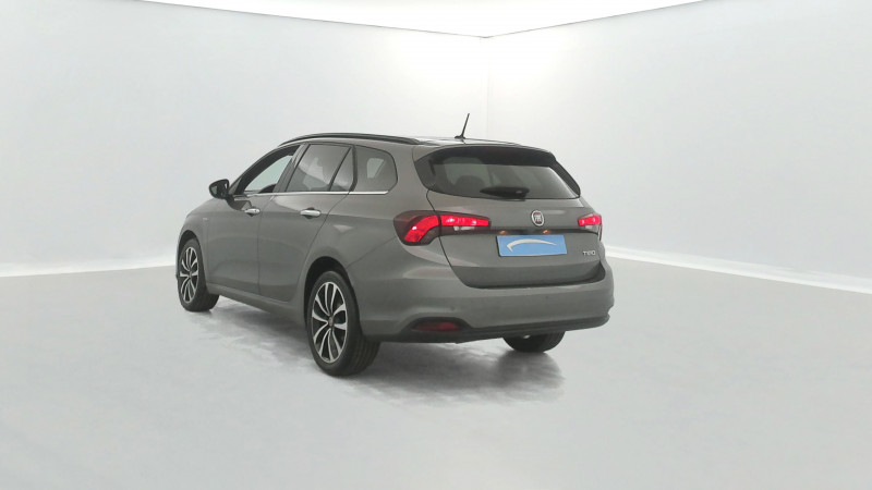 Fiat Tipo SW Tipo Station Wagon 1.3 MultiJet 95 ch S&S Lounge 5p  occasion  SAINT-GREGOIRE - photo n3