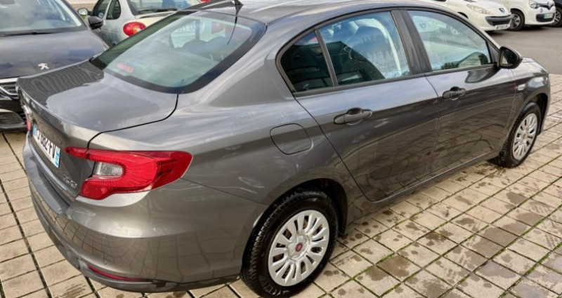 Fiat Tipo 1.3 MultiJet 95ch Mirror S/S MY19 4p 2019 - photo n°5 Fiat Tipo 1.3 MultiJet 95ch Mirror S/S MY19 4p  occasion à NOUVOITOU - photo n°5