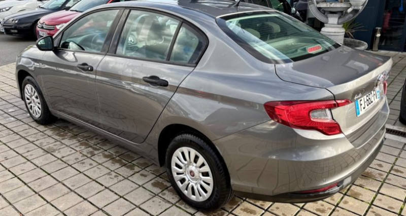 Fiat Tipo 1.3 MultiJet 95ch Mirror S/S MY19 4p 2019 - photo n°4 Fiat Tipo 1.3 MultiJet 95ch Mirror S/S MY19 4p  occasion à NOUVOITOU - photo n°4