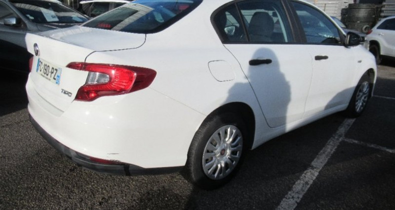 Fiat Tipo 1.4 95 ch  occasion � AUBIERE - photo n�4
