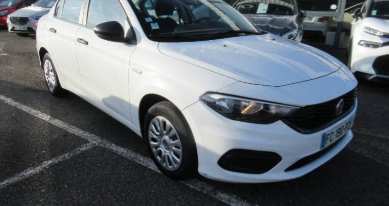 Fiat Tipo 1.4 95 ch  occasion � AUBIERE - photo n�3