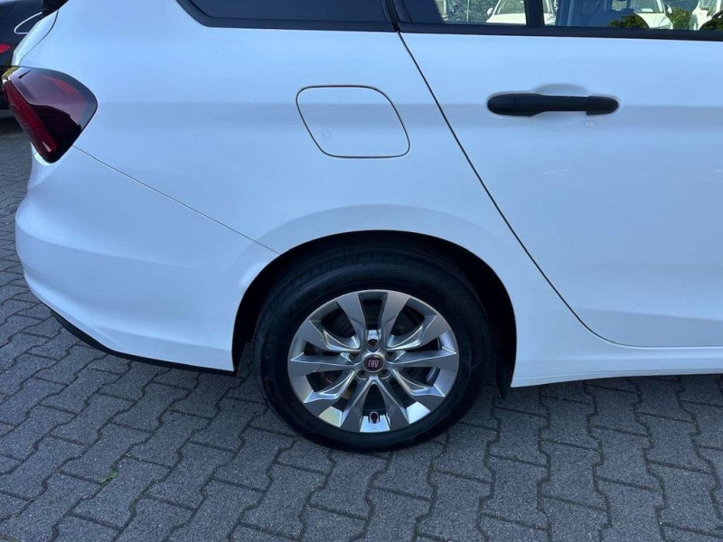 Fiat Tipo 1.4 95 ch  occasion  Beaupuy - photo n9