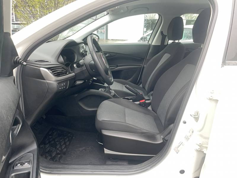 Fiat Tipo 1.4 95 ch  occasion � Toulouse - photo n�10