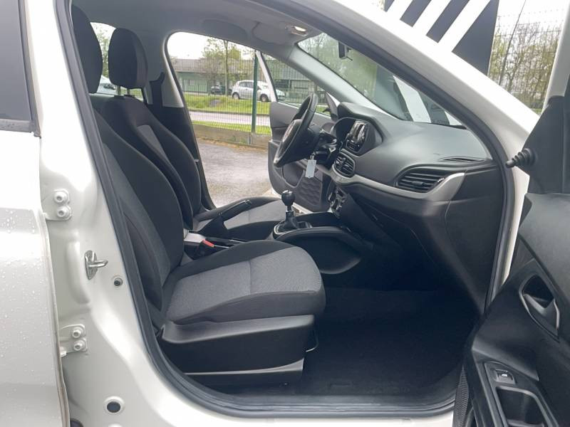 Fiat Tipo 1.4 95 ch  occasion � Toulouse - photo n�12