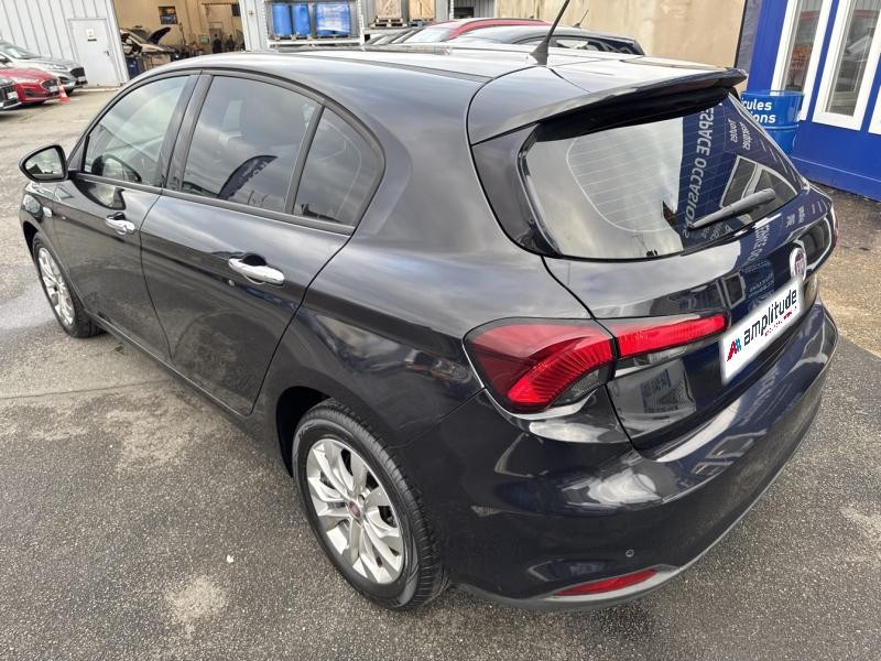 Fiat Tipo 1.4 95ch Easy 5p  occasion � Fleury-les-Aubrais - photo n�7