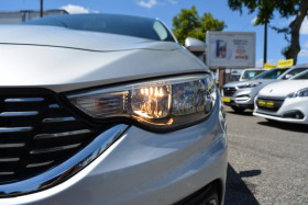 Fiat Tipo 1.4 95CH EASY MY18 4P  occasion  Toulouse - photo n10