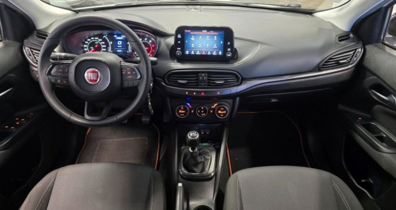 Fiat Tipo 1.4 tjet 120ch s-design  occasion � Saint-Apollinaire - photo n�4