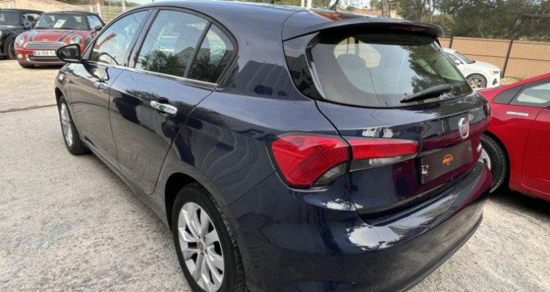 Fiat Tipo 1.4i - 95 5P 2016 BERLINE Lounge PHASE 1  occasion  Le Muy - photo n4