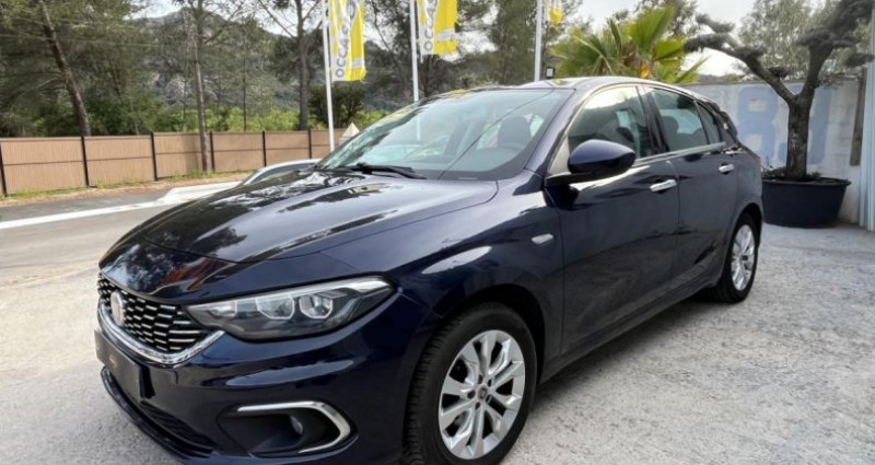Fiat Tipo 1.4i - 95 5P 2016 BERLINE Lounge PHASE 1  occasion  Le Muy - photo n3