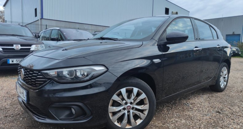 Fiat Tipo 1.6 MultiJet 120ch Lounge * GPS * SIEGES CHAUFFANTS *  occasion  Uckange - photo n3
