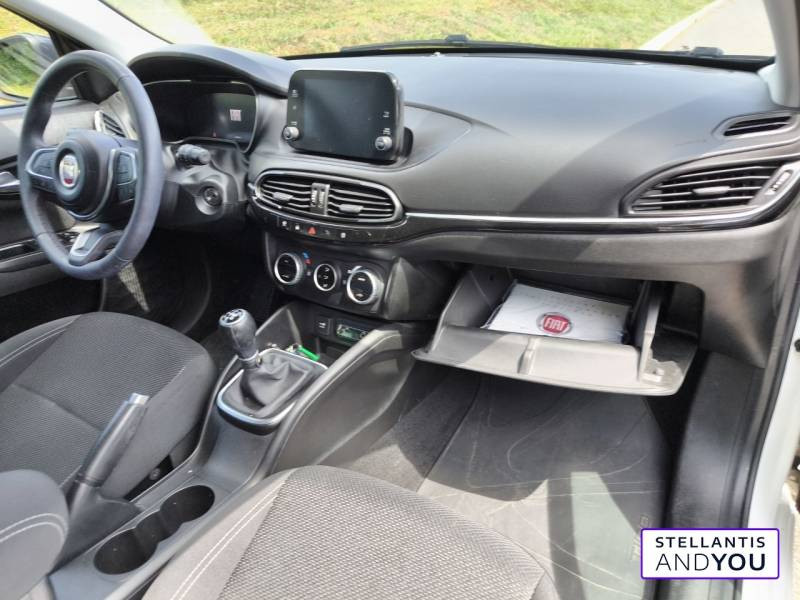 Fiat Tipo 5 Portes 1.0 Firefly Turbo 100 ch S&S Life  occasion  NANTERRE - photo n2