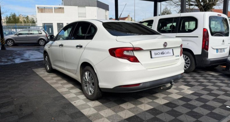 Fiat Tipo 5 PORTES 1.4 95 ch Easy - 5P / 1er MAIN / ENTRETIEN COMPLET  occasion &agrave; NANTES - photo n&deg;4