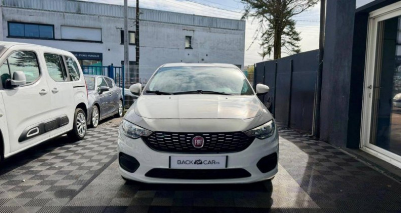 Fiat Tipo 5 PORTES 1.4 95 ch Easy - 5P / 1er MAIN / ENTRETIEN COMPLET  occasion &agrave; NANTES - photo n&deg;2