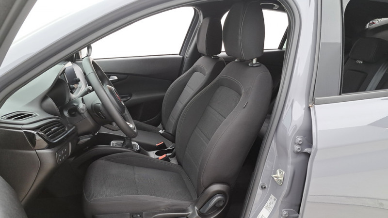 Fiat Tipo 5P 1.0  T3 Turbo 100ch Manuelle/5 Sport  occasion  SAINT-GREGOIRE - photo n19