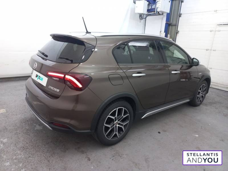 Fiat Tipo Cross 1.0 Firefly Turbo 100 ch S&S Plus  occasion  LYON - photo n3