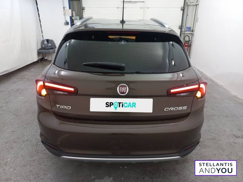 Fiat Tipo Cross 1.0 Firefly Turbo 100 ch S&S Plus  occasion  LYON - photo n4