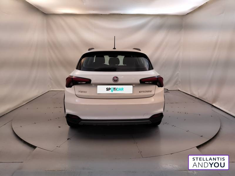 Fiat Tipo Cross 1.0 Firefly Turbo 100 ch S&S  occasion à  VENISSIEUX - photo n°4