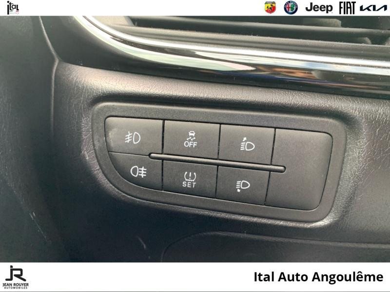 Fiat Tipo Cross 1.0 FireFly Turbo 100ch S/S Plus  occasion à CHAMPNIERS - photo n°6