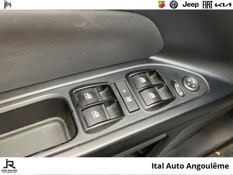 Fiat Tipo Cross 1.0 FireFly Turbo 100ch S/S Plus  occasion à CHAMPNIERS - photo n°5