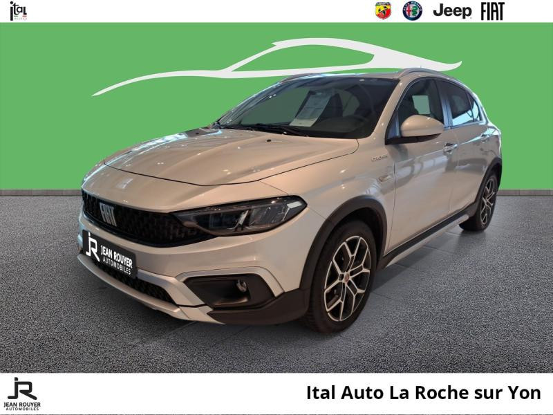 FIAT Tipo Cross 1.6 MultiJet 130ch S/S Plus MY22 - Véhicule d'occasion