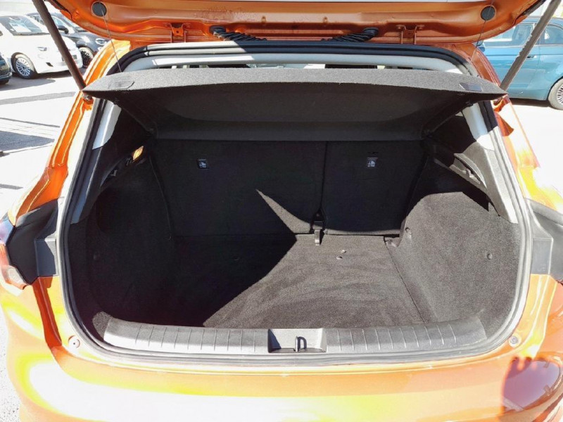 Fiat Tipo CROSS 5 PORTES 1.0 Firefly Turbo 100 ch S&S Plus  occasion  La Valette-du-Var - photo n8