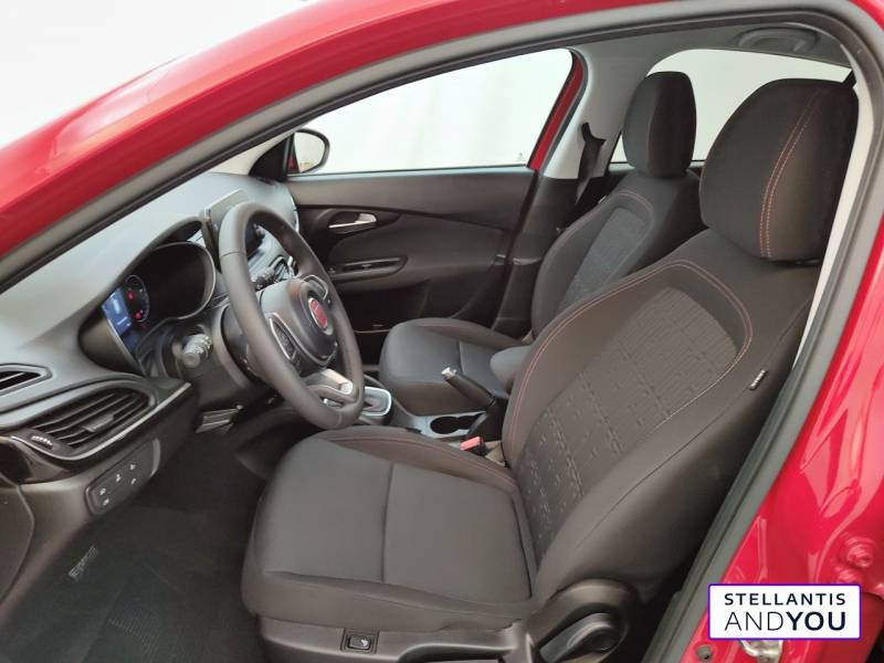 Fiat Tipo Cross 5 Portes 1.5 Firefly Turbo 130 ch S&S DCT7 Hybrid (RED  occasion  VENISSIEUX - photo n10