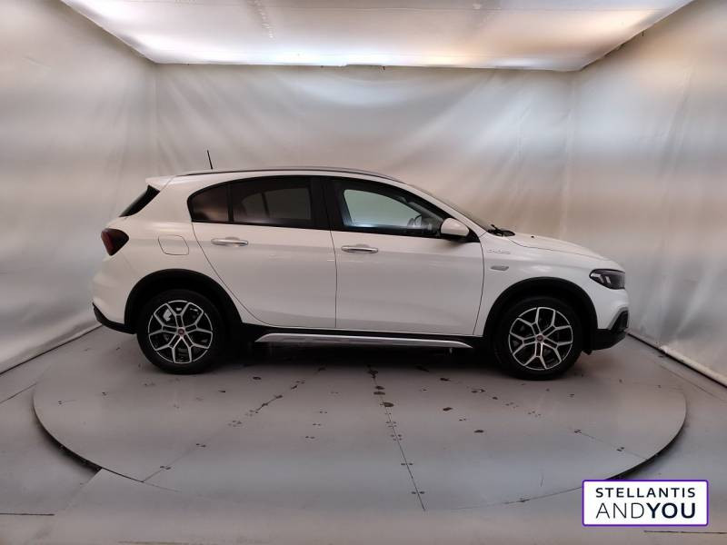 Fiat Tipo Cross 5 Portes 1.5 Firefly Turbo 130 ch S&S DCT7 Hybrid Plus  occasion  LYON - photo n6