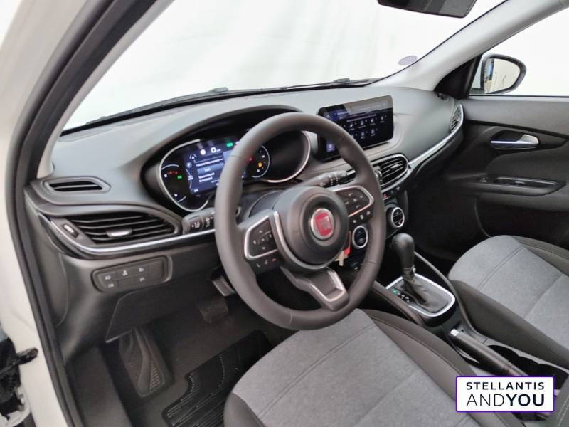 Fiat Tipo Cross 5 Portes 1.5 Firefly Turbo 130 ch S&S DCT7 Hybrid Plus  occasion  LYON - photo n9