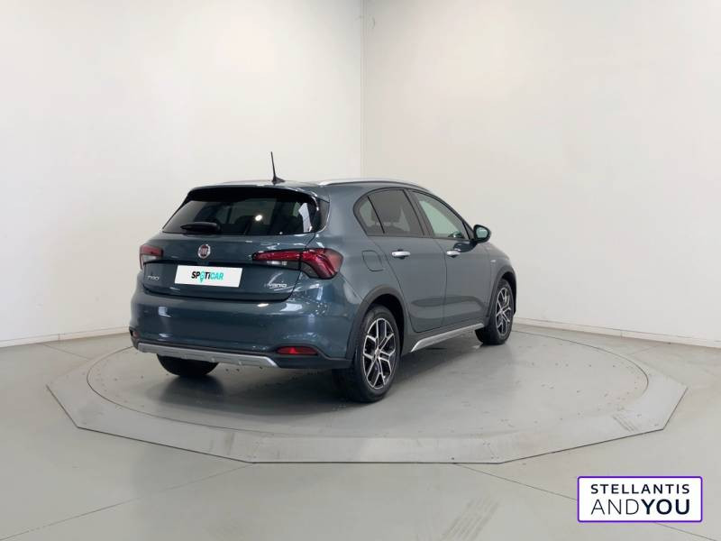 Fiat Tipo Cross 5 Portes 1.5 Firefly Turbo 130 ch S&S DCT7 Hybrid Plus  occasion à  VENISSIEUX - photo n°5