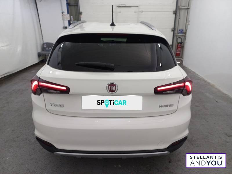 Fiat Tipo Cross 5 Portes 1.5 Firefly Turbo 130 ch S&S DCT7 Hybrid Plus  occasion  LYON - photo n4