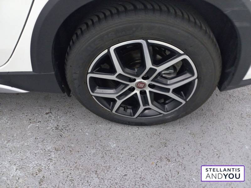 Fiat Tipo Cross 5 Portes 1.5 Firefly Turbo 130 ch S&S DCT7 Hybrid Plus  occasion  LYON - photo n6