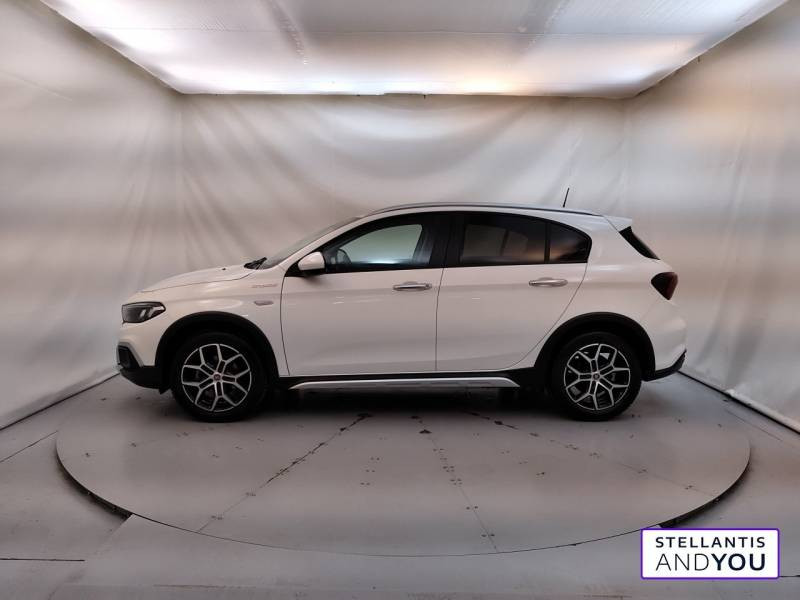 Fiat Tipo Cross 5 Portes 1.5 Firefly Turbo 130 ch S&S DCT7 Hybrid Plus  occasion  LYON - photo n2