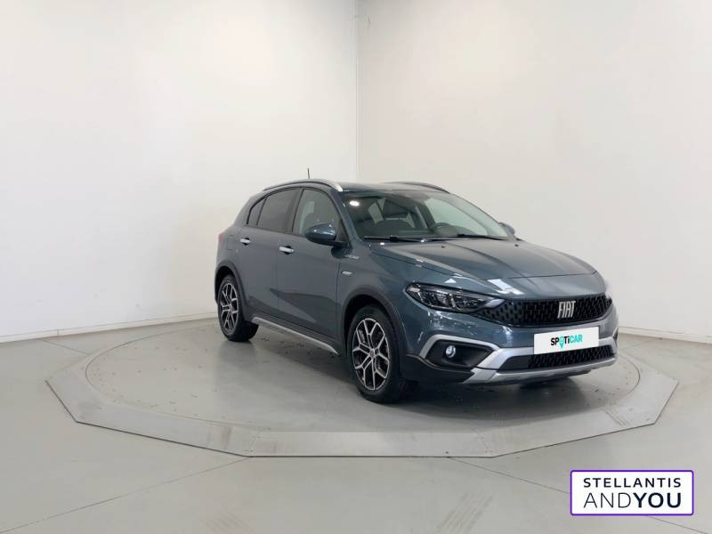 Fiat Tipo Cross 5 Portes 1.5 Firefly Turbo 130 ch S&S DCT7 Hybrid Plus  occasion à  VENISSIEUX - photo n°7
