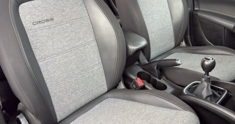 Fiat Tipo CROSS 5 PORTES 1.6 Multijet 130 ch S&S Plus  occasion  La Rochelle - photo n7