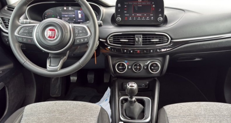 Fiat Tipo CROSS 5 PORTES 1.6 Multijet 130 ch S&S Plus  occasion  La Rochelle - photo n6