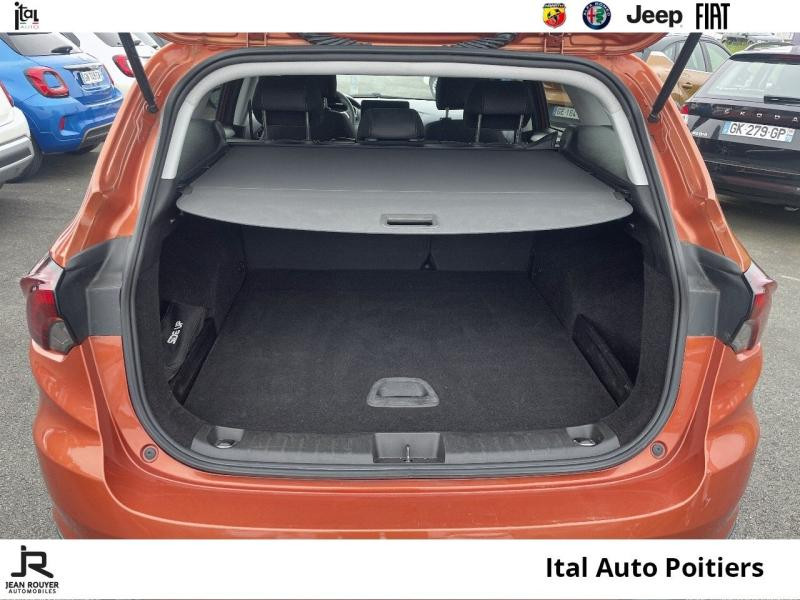 Fiat Tipo Cross SW 1.0 FireFly Turbo 100ch S/S Plus MY22  occasion à POITIERS - photo n°6