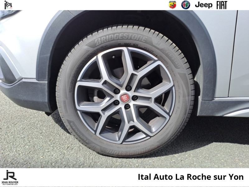 Fiat Tipo Cross SW 1.0 FireFly Turbo 100ch S/S Plus MY22  occasion à MOUILLERON LE CAPTIF - photo n°10