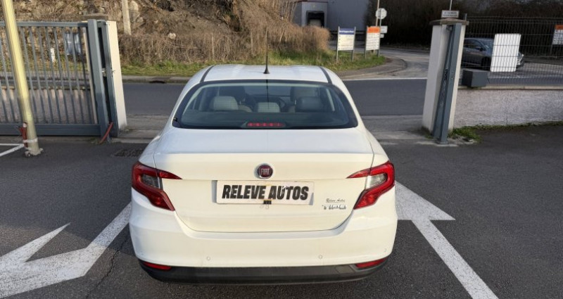 Fiat Tipo II 1.4 95ch Easy 5p  occasion � Firminy - photo n�5