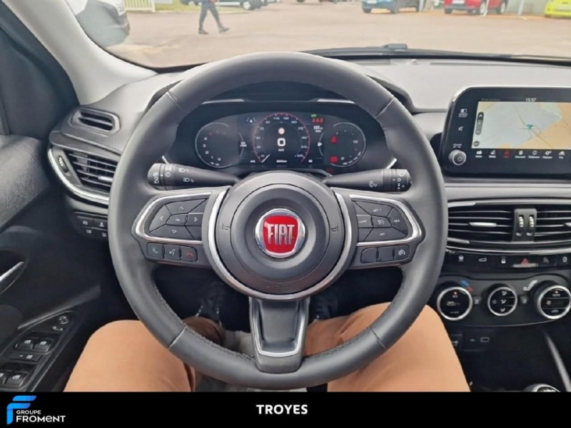 Fiat Tipo MY21 1.6 Multijet 130 ch S&S Life Plus  occasion  La Chapelle-Saint-Luc - photo n9