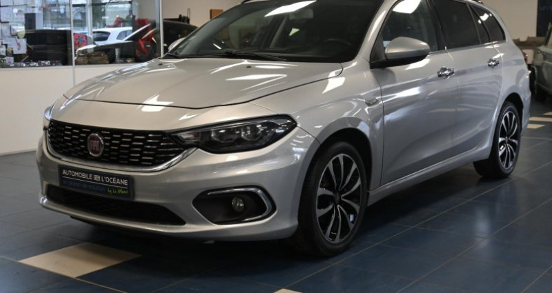 Fiat Tipo STATION WAGON 1.6 MultiJet 120 ch Start/Stop Lounge  occasion � ST SATURNIN