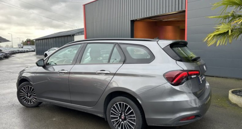 Fiat Tipo SW 1.6 MultiJet 130ch Life Business 2021  occasion � Saint Berthevin - photo n�4