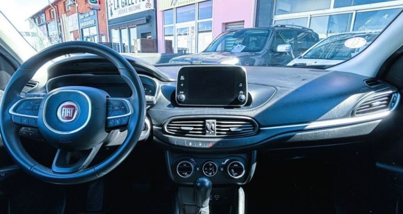 Fiat Tipo SW II 1.6 110ch Lounge ATX-PREMIERE MAIN-MOTEUR A CHAINE- EN  occasion � Saint Maximin la Sainte Baume - photo n�5