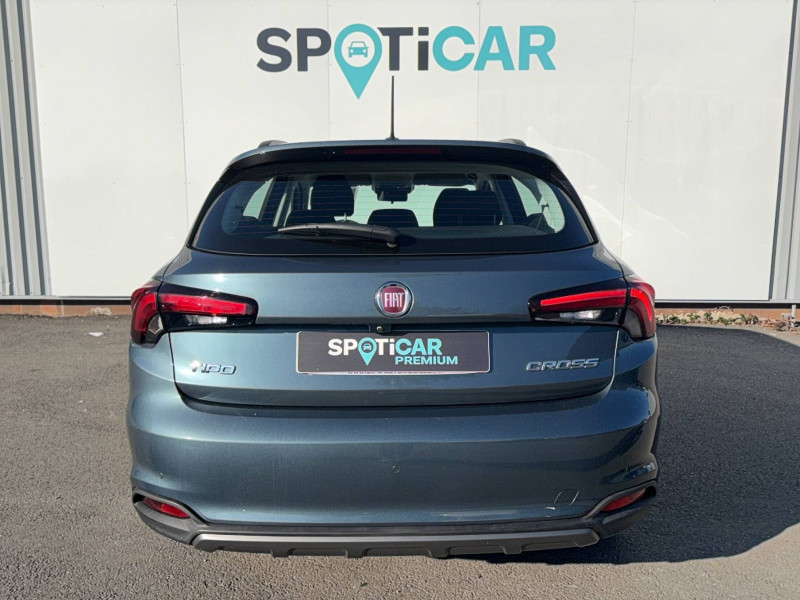 Fiat Tipo Tipo 1.0 Firefly Turbo 100 ch S&S  4p  occasion � Villenave-d'Ornon - photo n�4
